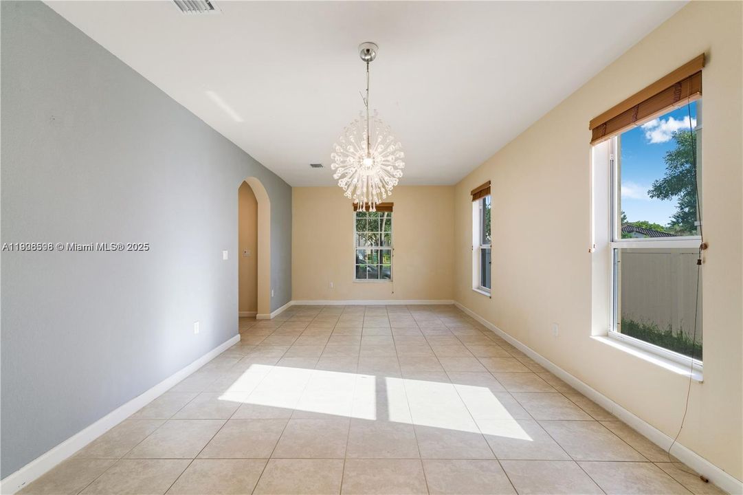 For Sale: $844,995 (5 beds, 4 baths, 3031 Square Feet)