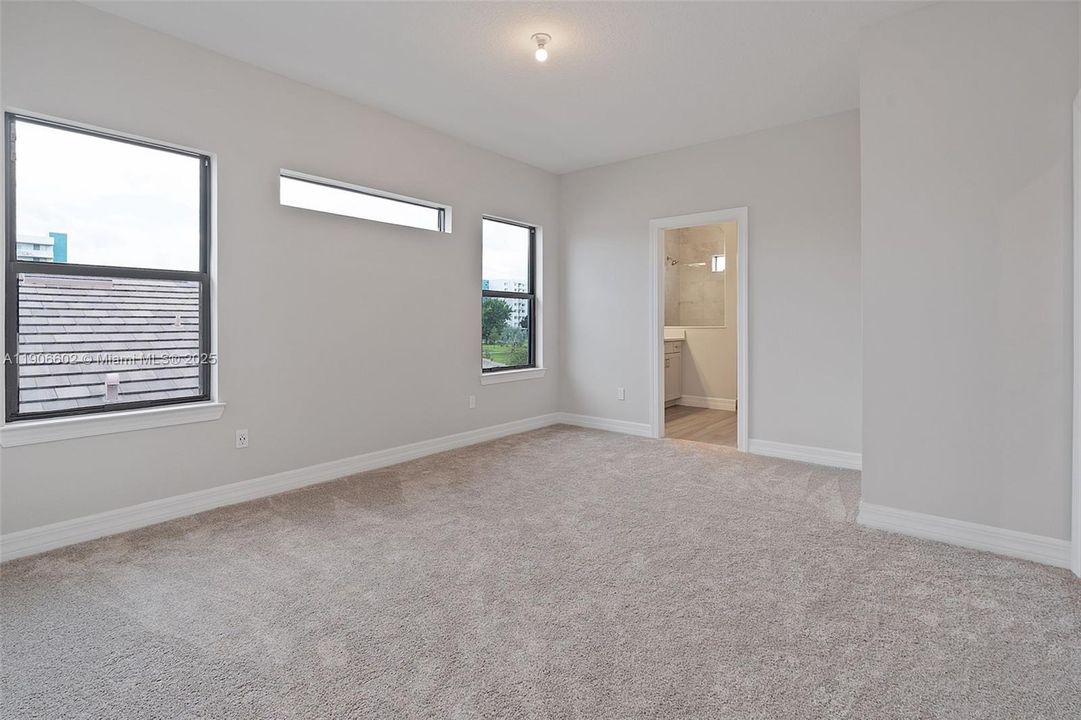 For Rent: $4,600 (3 beds, 2 baths, 2130 Square Feet)