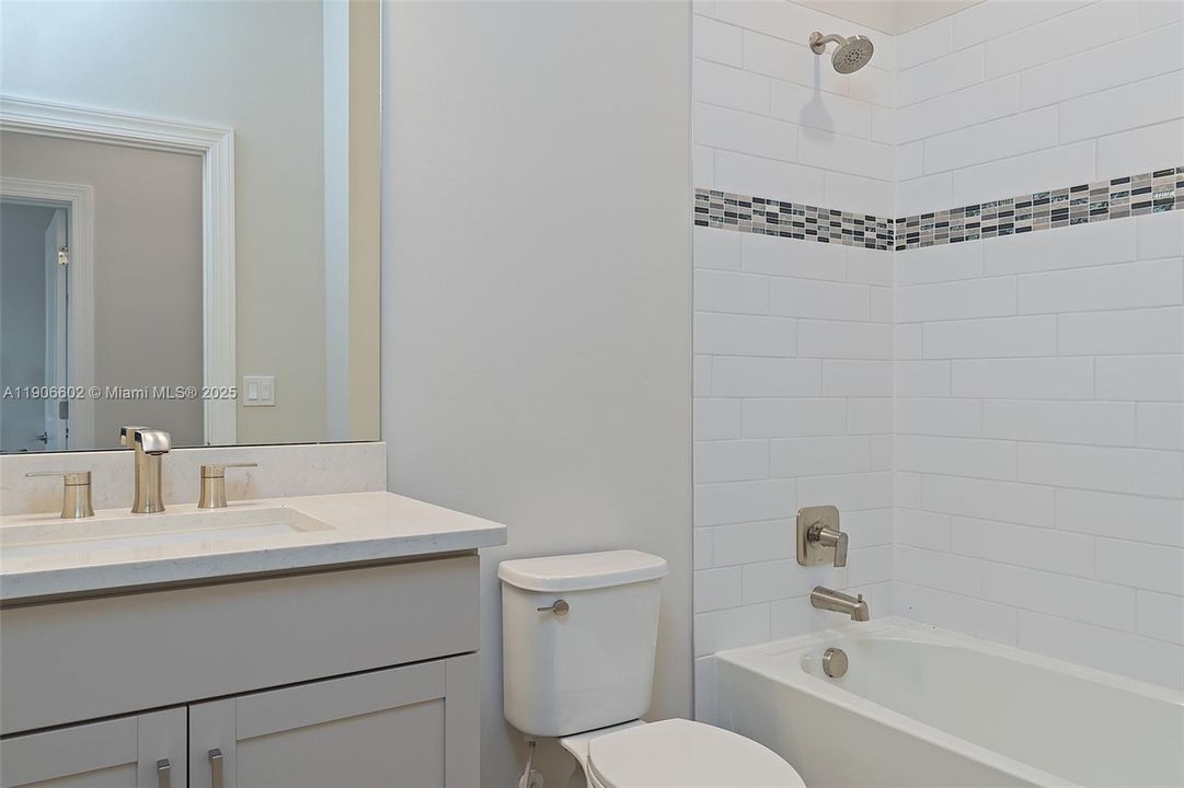 For Rent: $4,600 (3 beds, 2 baths, 2130 Square Feet)