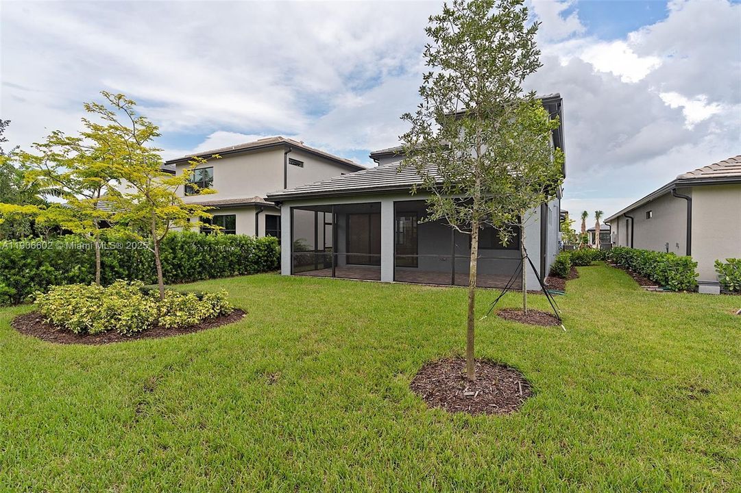 For Rent: $4,600 (3 beds, 2 baths, 2130 Square Feet)