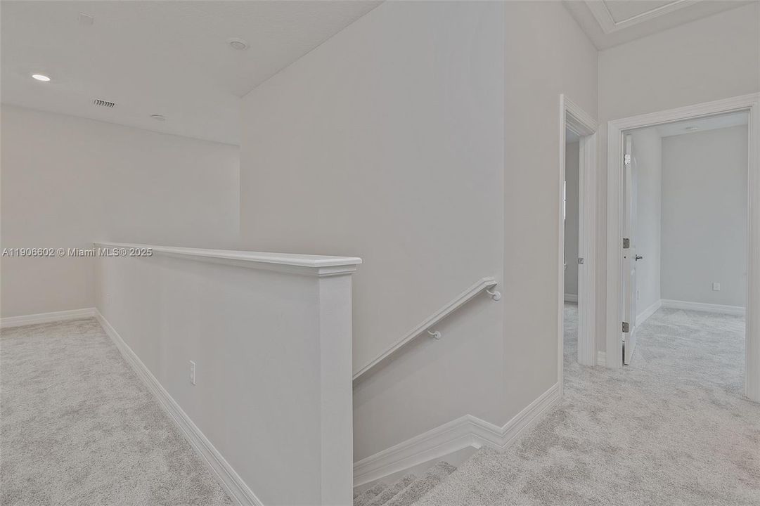 For Rent: $4,600 (3 beds, 2 baths, 2130 Square Feet)