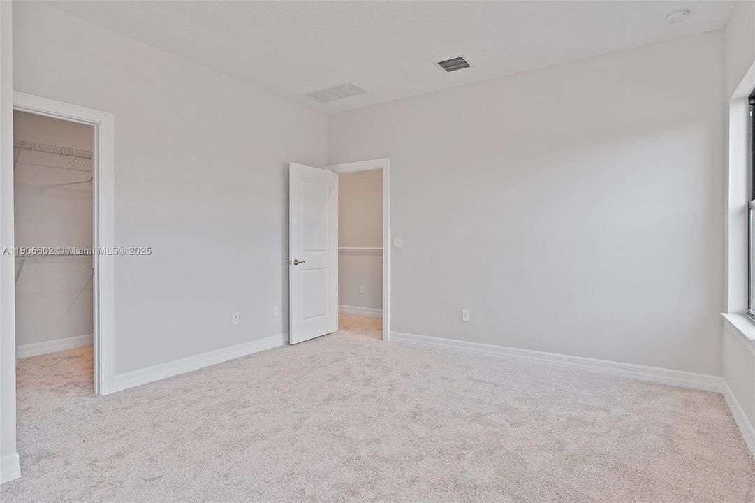 For Rent: $4,600 (3 beds, 2 baths, 2130 Square Feet)