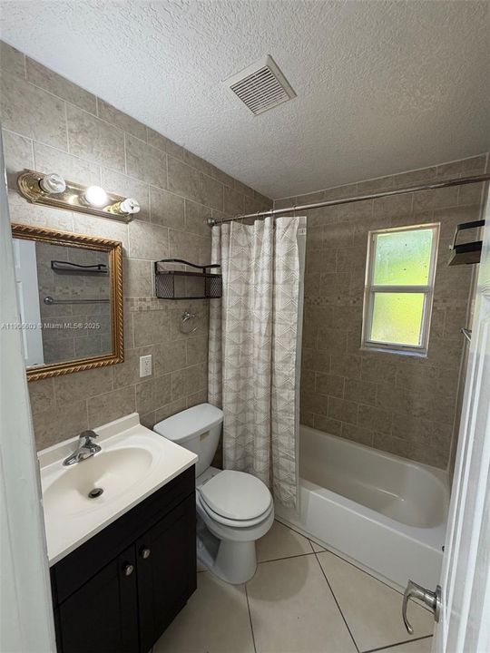 2nd Bathroom