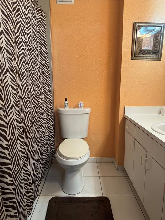 出租: $2,500 (2 贝兹, 2 浴室, 1020 平方英尺)