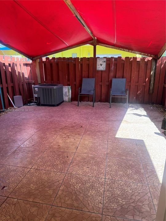 出租: $2,500 (2 贝兹, 2 浴室, 1020 平方英尺)