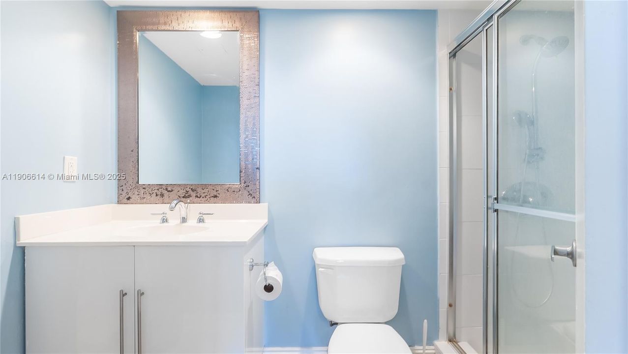 Active With Contract: $449,000 (2 beds, 2 baths, 1212 Square Feet)