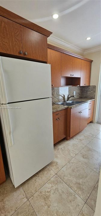 Recently Rented: $1,500 (1 beds, 1 baths, 403 Square Feet)