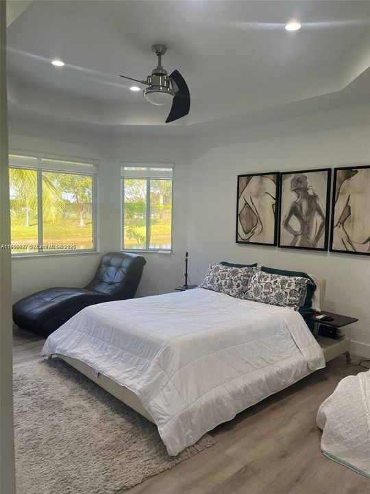 En Renta: $4,500 (3 camas, 2 baños, 1900 Pies cuadrados)