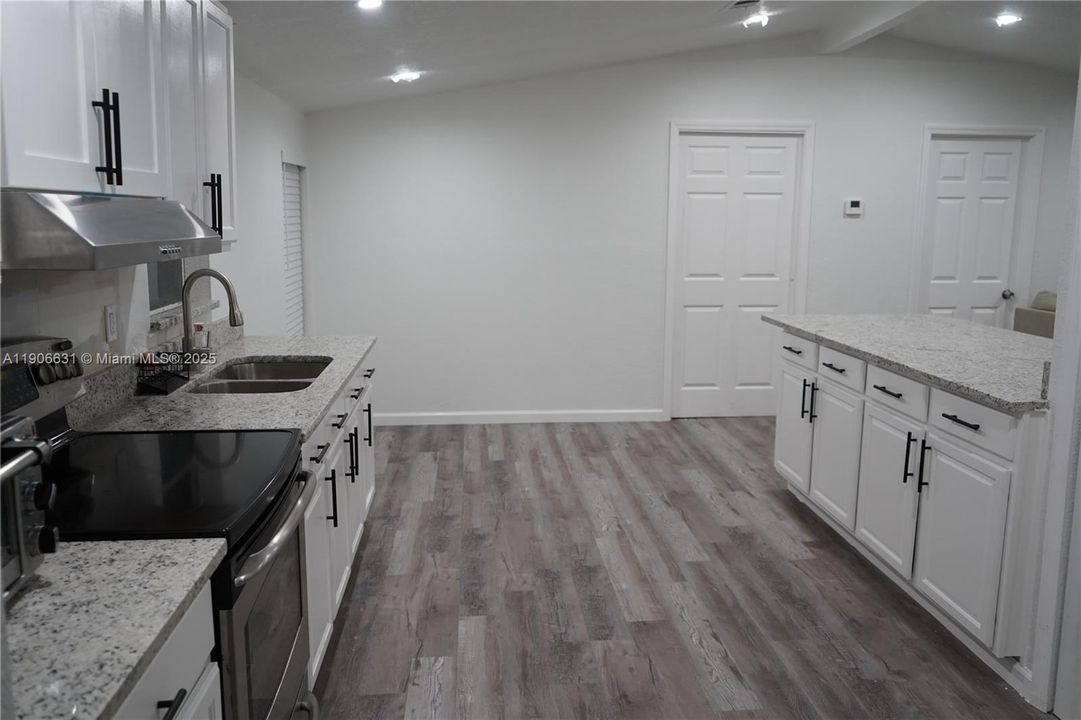For Sale: $130,000 (4 beds, 2 baths, 1450 Square Feet)