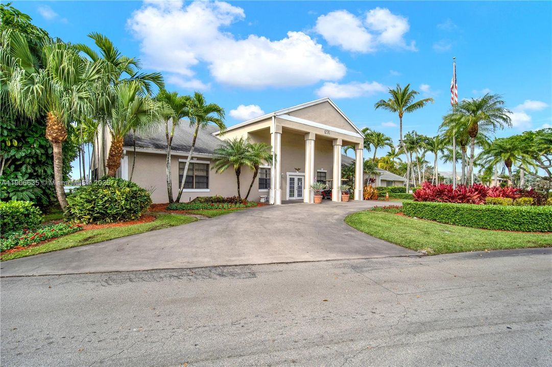 En Renta: $1,550 (1 camas, 1 baños, 685 Pies cuadrados)