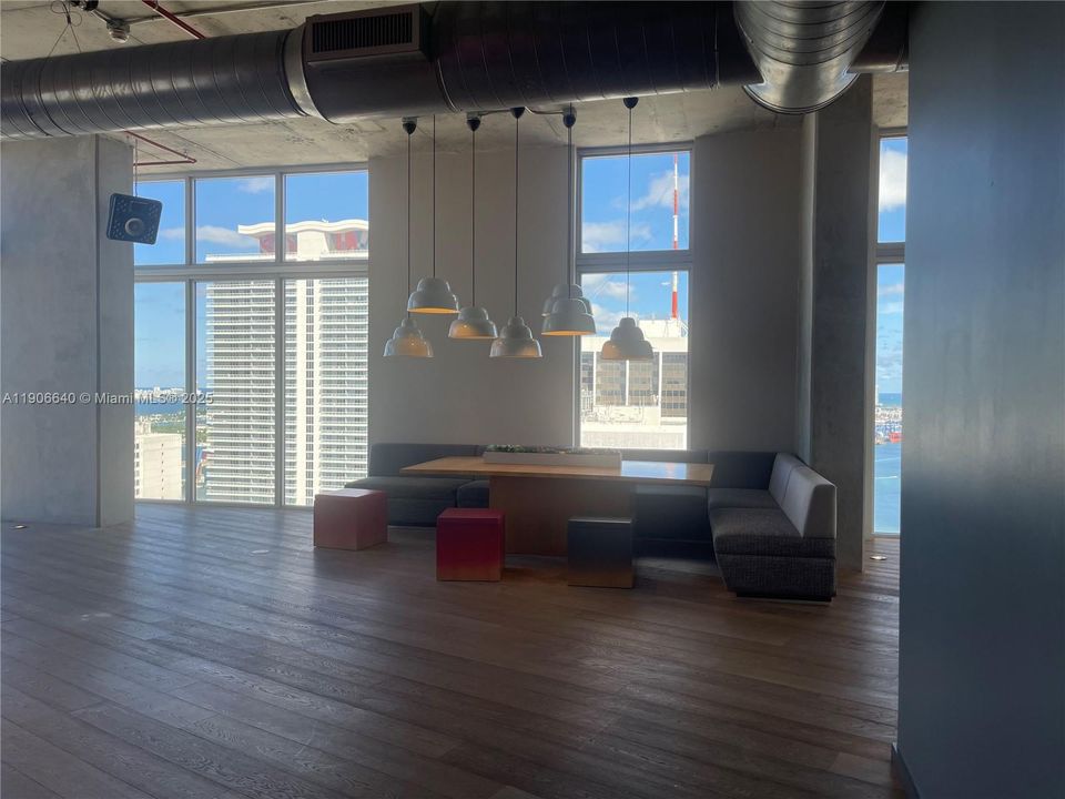 Common Meeting/Media/Sitting Area