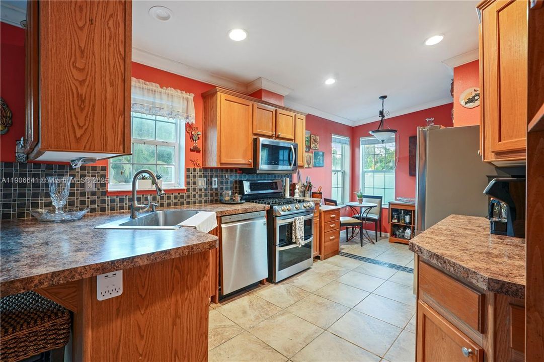 En Venta: $262,500 (3 camas, 2 baños, 0 Pies cuadrados)