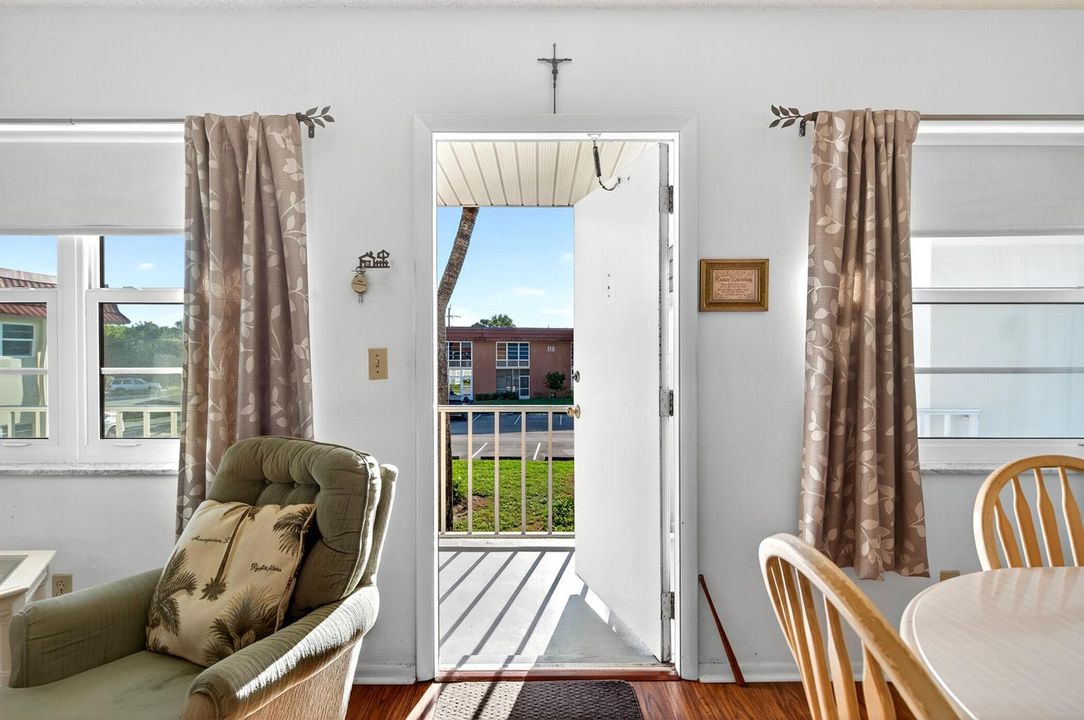 108 Spring Lake Drive - 203 -5