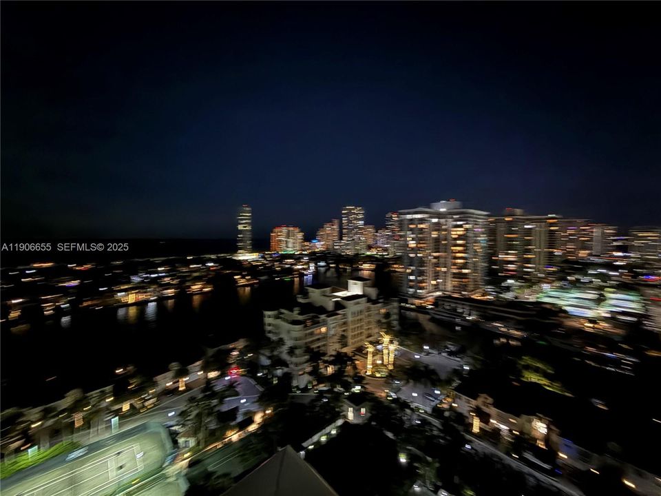 For Sale: $4,250,000 (2 beds, 2 baths, 2390 Square Feet)