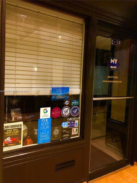 В аренду: $3,300 (2 спален, 2 ванн, 955 Квадратных фут)