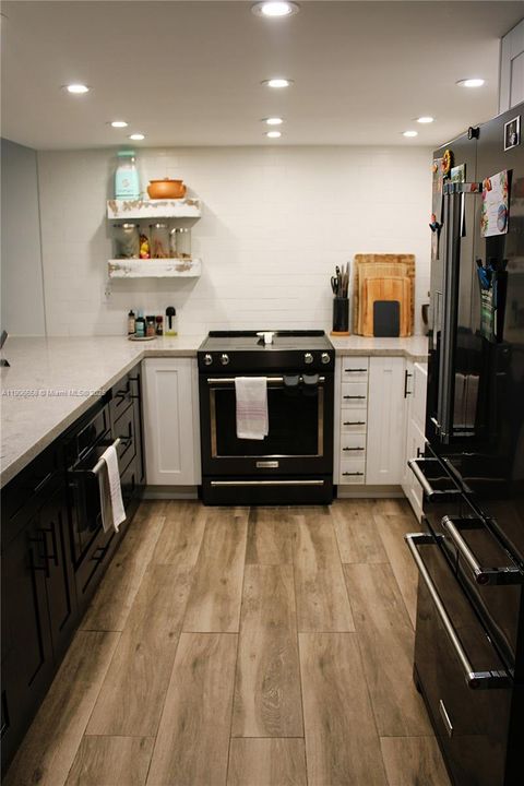 Недавно арендовано: $3,500 (3 спален, 2 ванн, 1630 Квадратных фут)