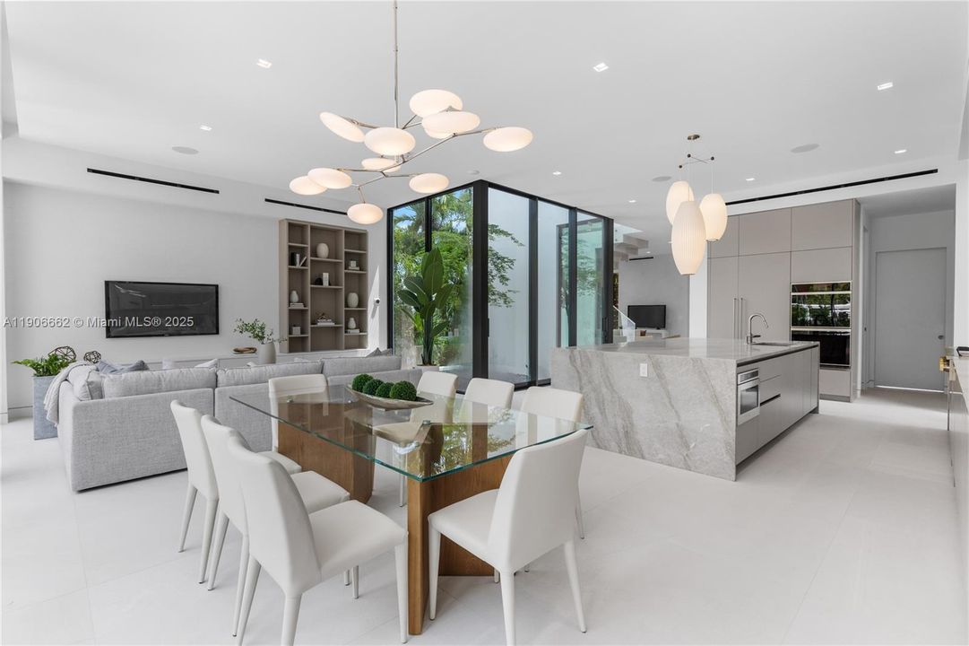 For Sale: $6,200,000 (5 beds, 4 baths, 3646 Square Feet)