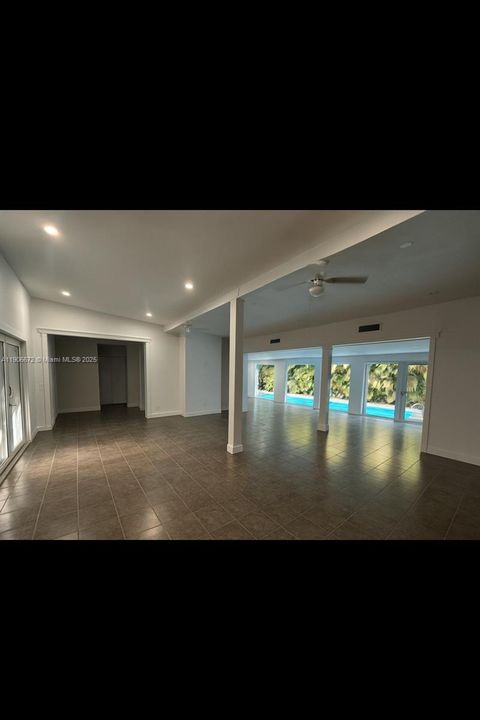 For Rent: $5,800 (4 beds, 3 baths, 2167 Square Feet)