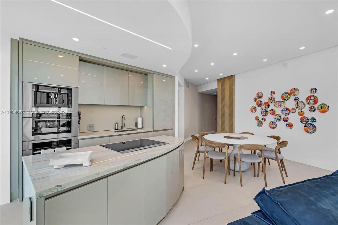 Active With Contract: $16,000 (2 beds, 2 baths, 1628 Square Feet)