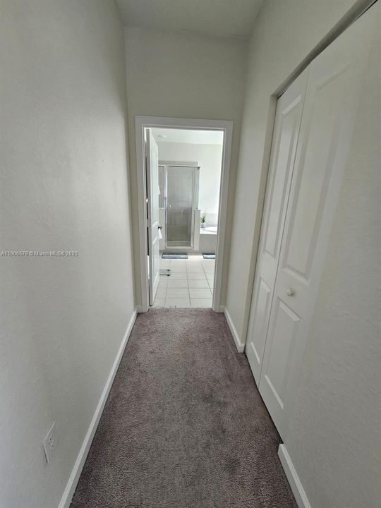 В аренду: $3,725 (4 спален, 2 ванн, 3349 Квадратных фут)