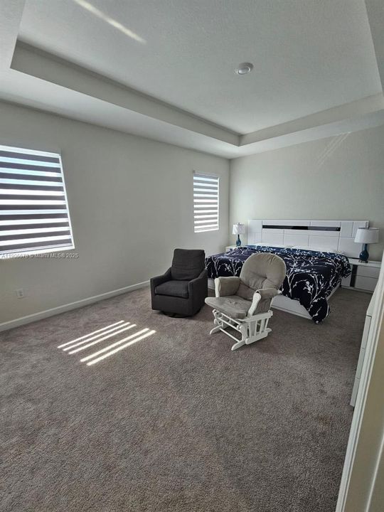 В аренду: $3,725 (4 спален, 2 ванн, 3349 Квадратных фут)