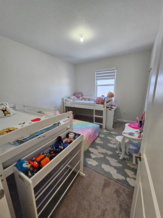 В аренду: $3,725 (4 спален, 2 ванн, 3349 Квадратных фут)