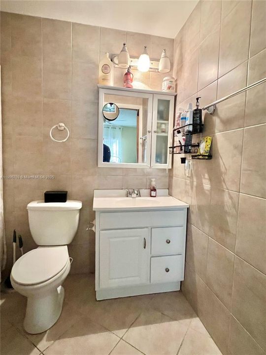 На продажу: $369,900 (2 спален, 2 ванн, 1523 Квадратных фут)