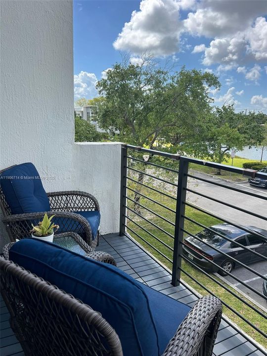 出租: $3,800 (3 贝兹, 2 浴室, 1672 平方英尺)