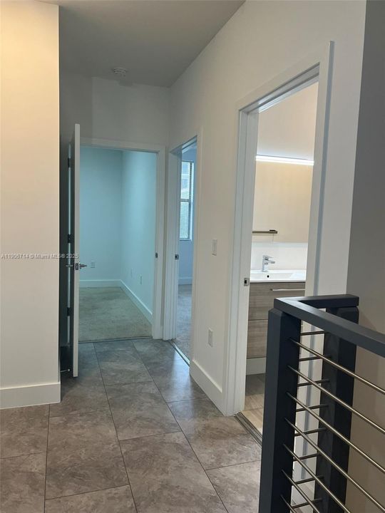 出租: $3,800 (3 贝兹, 2 浴室, 1672 平方英尺)