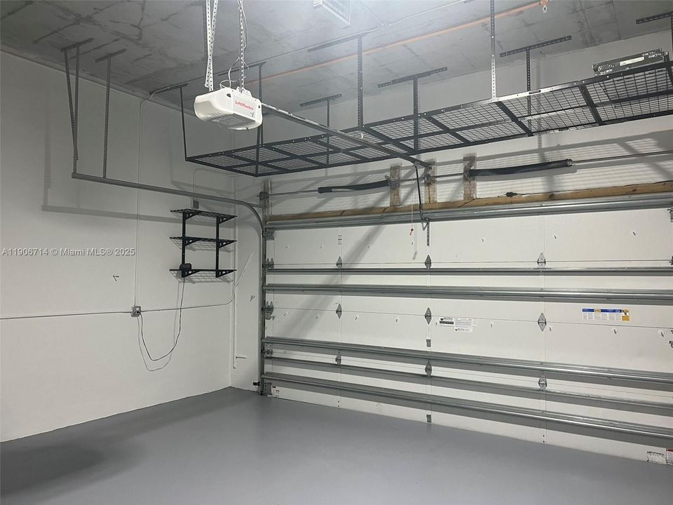 出租: $3,800 (3 贝兹, 2 浴室, 1672 平方英尺)