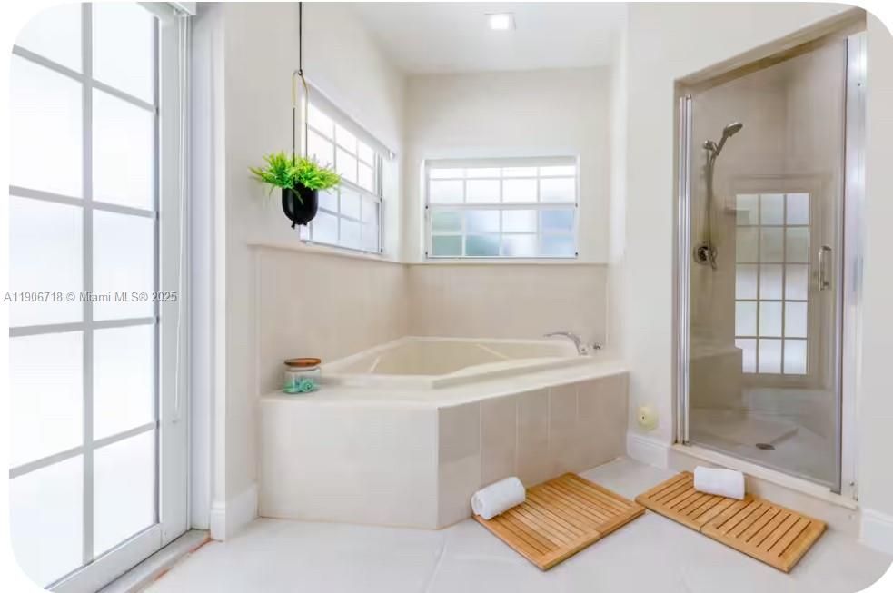 For Sale: $1,400,000 (3 beds, 2 baths, 0 Square Feet)