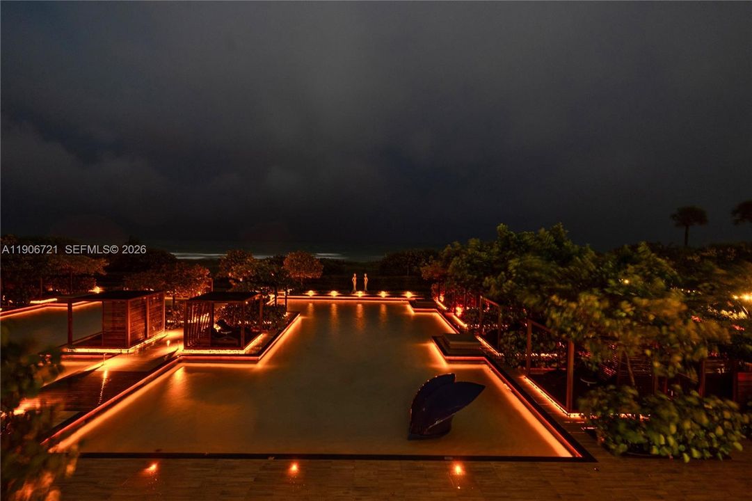 For Sale: $13,425,000 (4 beds, 4 baths, 3752 Square Feet)