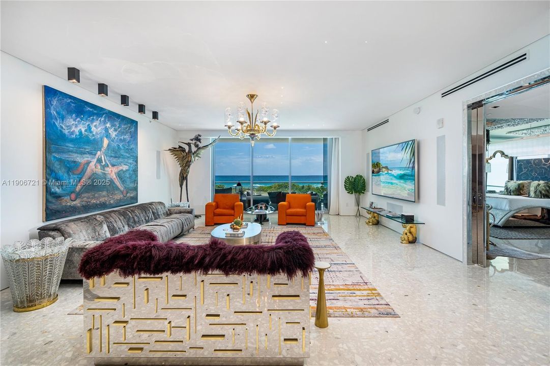 待售: $13,500,000 (4 贝兹, 4 浴室, 3752 平方英尺)