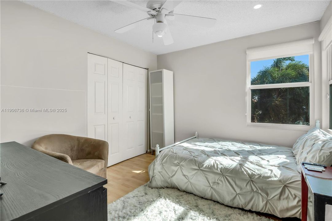 Active With Contract: $595,000 (3 beds, 2 baths, 1660 Square Feet)