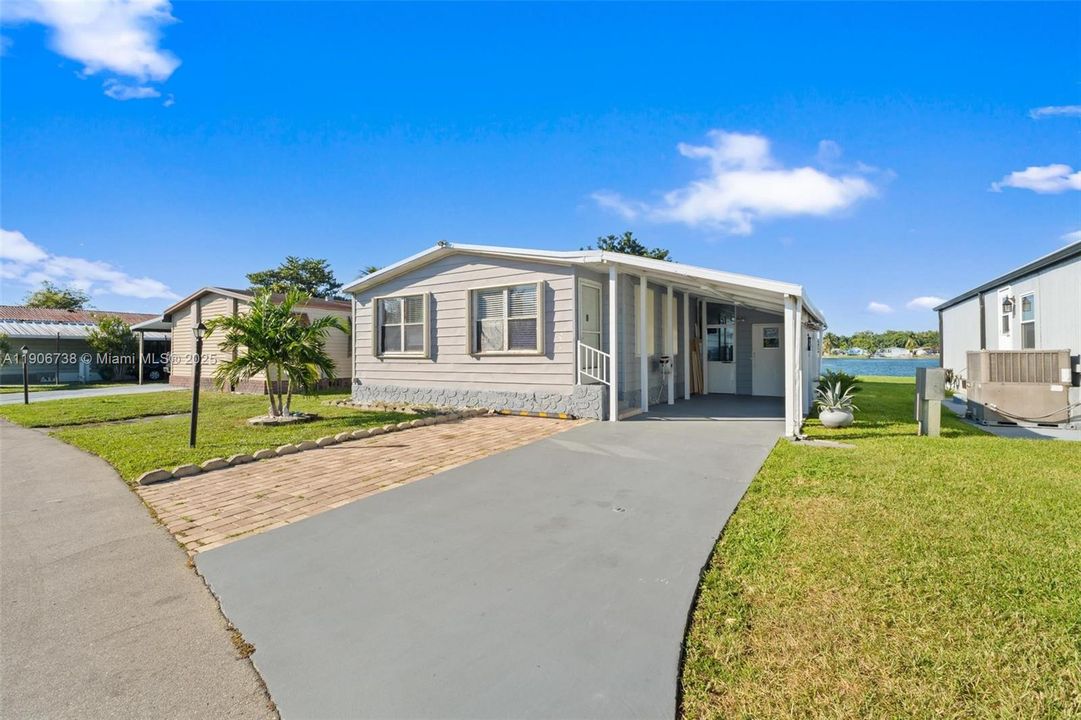 For Sale: $215,000 (3 beds, 2 baths, 0 Square Feet)