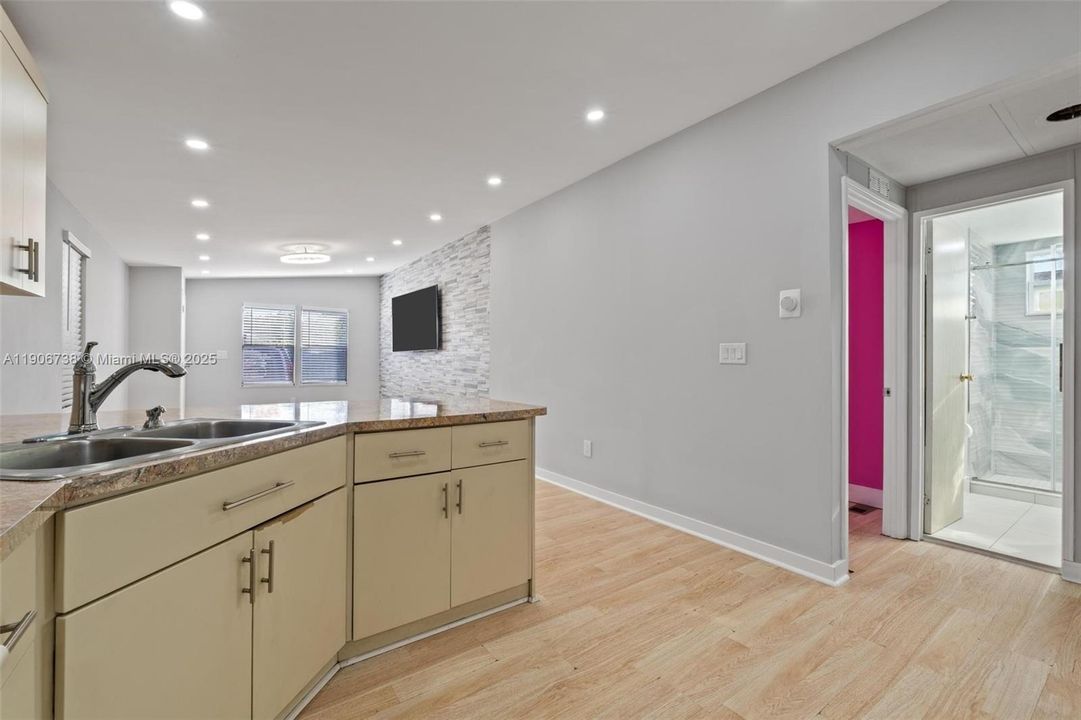 For Sale: $215,000 (3 beds, 2 baths, 0 Square Feet)