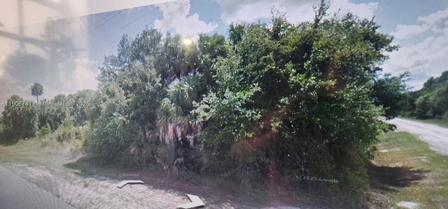 For Sale: $30,000 (1.25 acres)