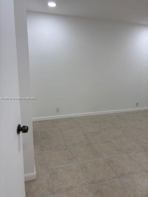 For Rent: $1,875 (2 beds, 2 baths, 848 Square Feet)