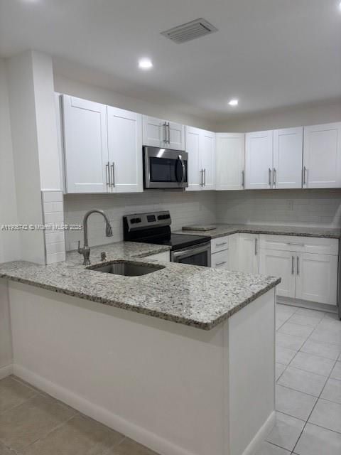 For Rent: $1,875 (2 beds, 2 baths, 848 Square Feet)
