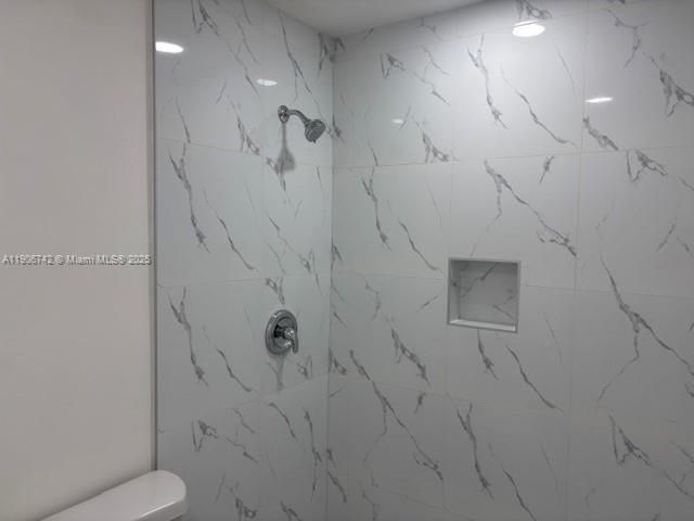 For Rent: $1,875 (2 beds, 2 baths, 848 Square Feet)