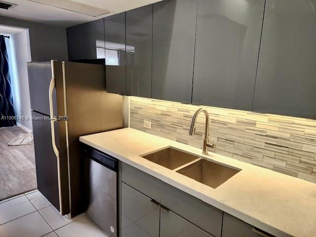 Recently Rented: $2,190 (1 beds, 1 baths, 916 Square Feet)