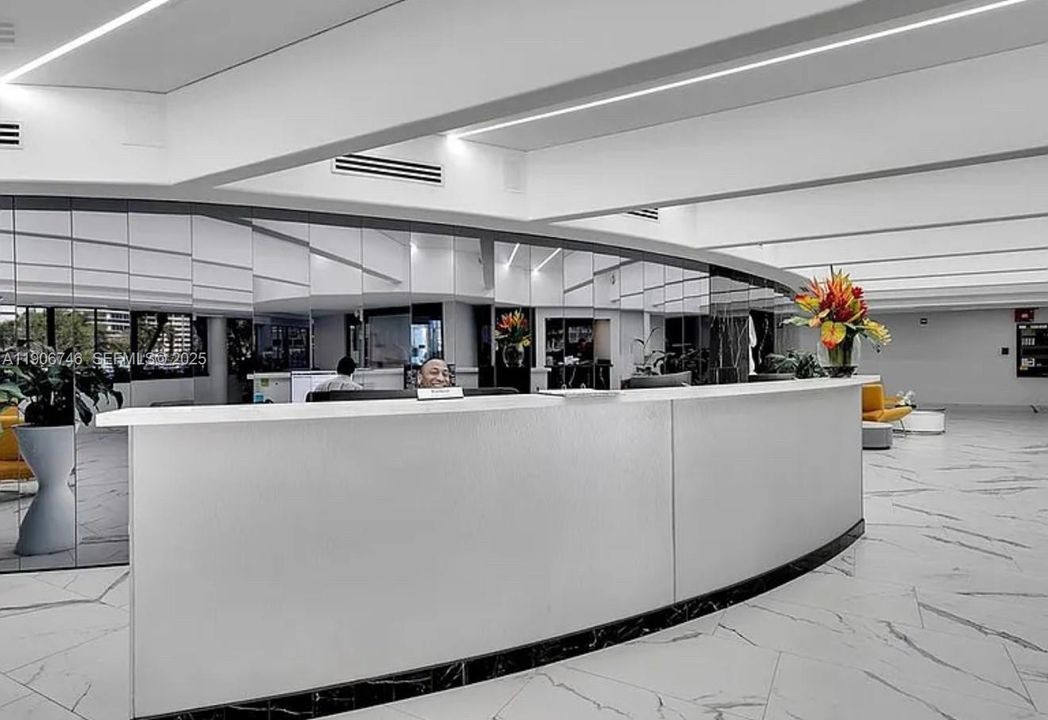 出租: $3,300 (2 贝兹, 2 浴室, 1440 平方英尺)