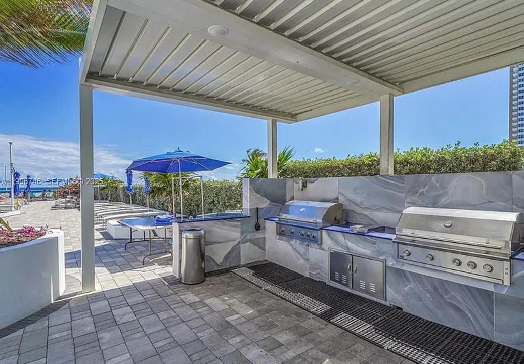 出租: $3,300 (2 贝兹, 2 浴室, 1440 平方英尺)