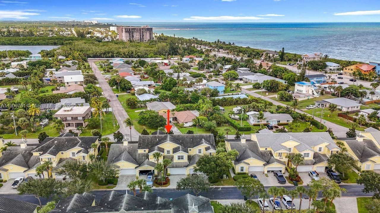 For Sale: $529,000 (3 beds, 2 baths, 1840 Square Feet)