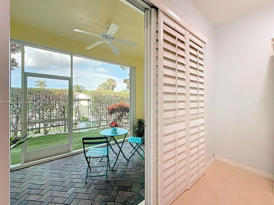 For Sale: $529,000 (3 beds, 2 baths, 1840 Square Feet)