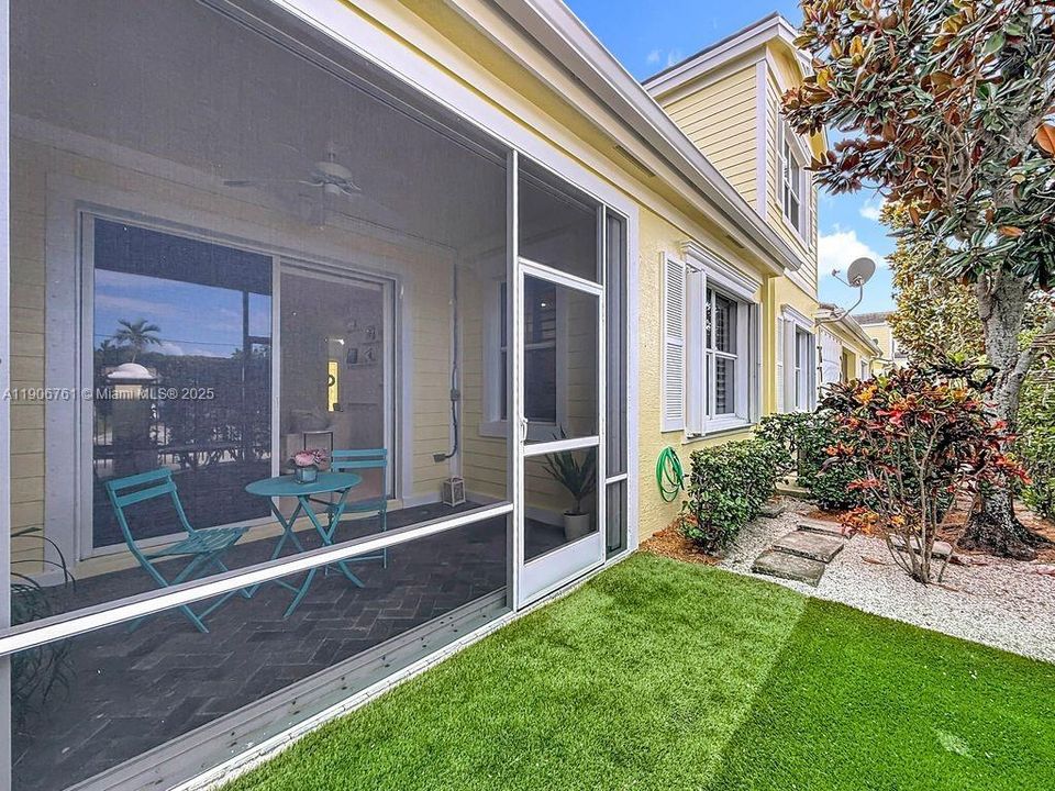 For Sale: $529,000 (3 beds, 2 baths, 1840 Square Feet)