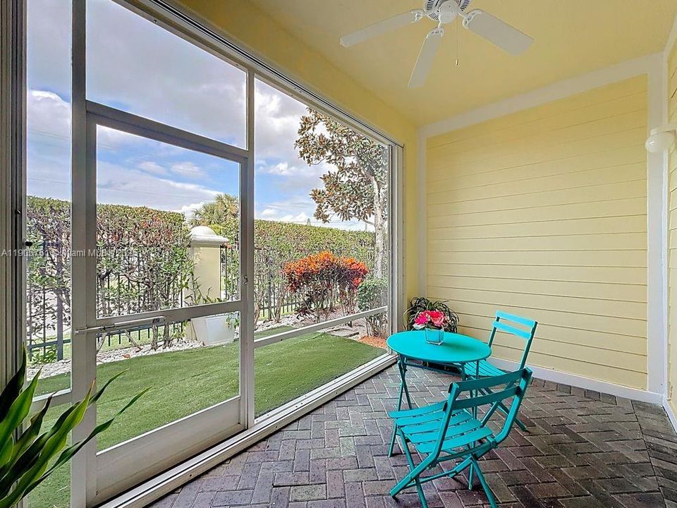 For Sale: $529,000 (3 beds, 2 baths, 1840 Square Feet)