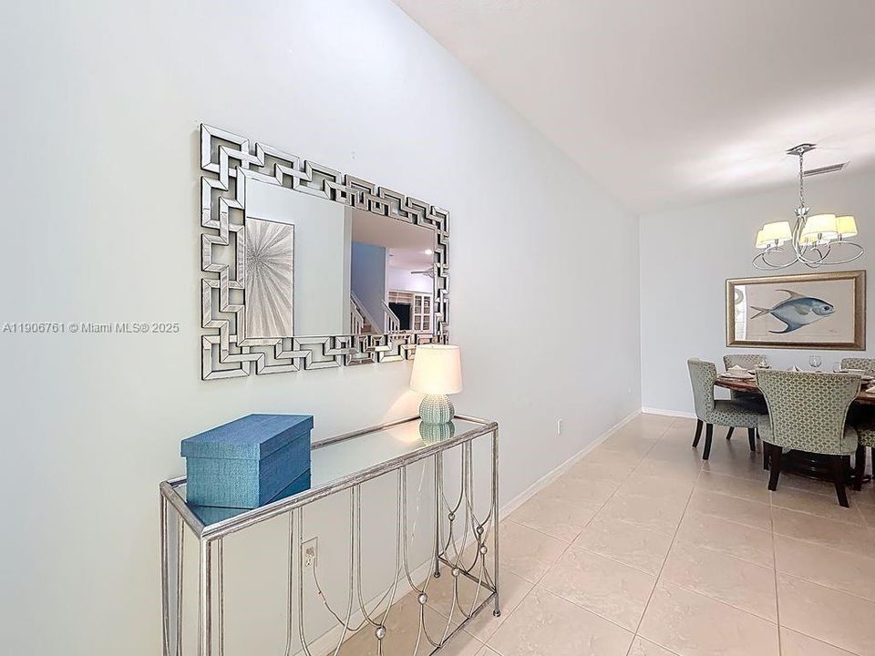 For Sale: $529,000 (3 beds, 2 baths, 1840 Square Feet)