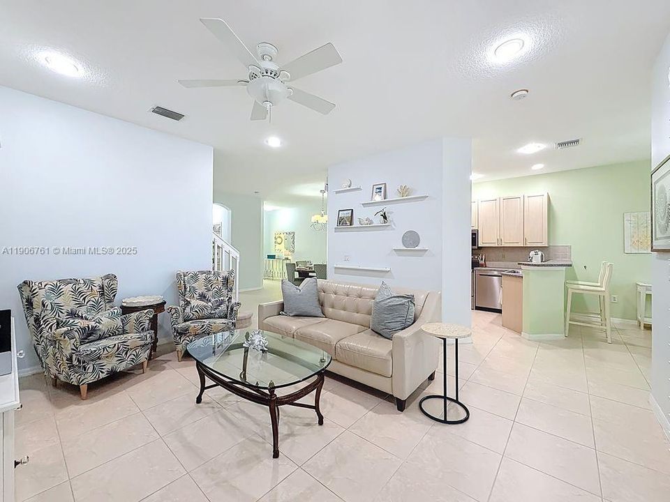 For Sale: $529,000 (3 beds, 2 baths, 1840 Square Feet)