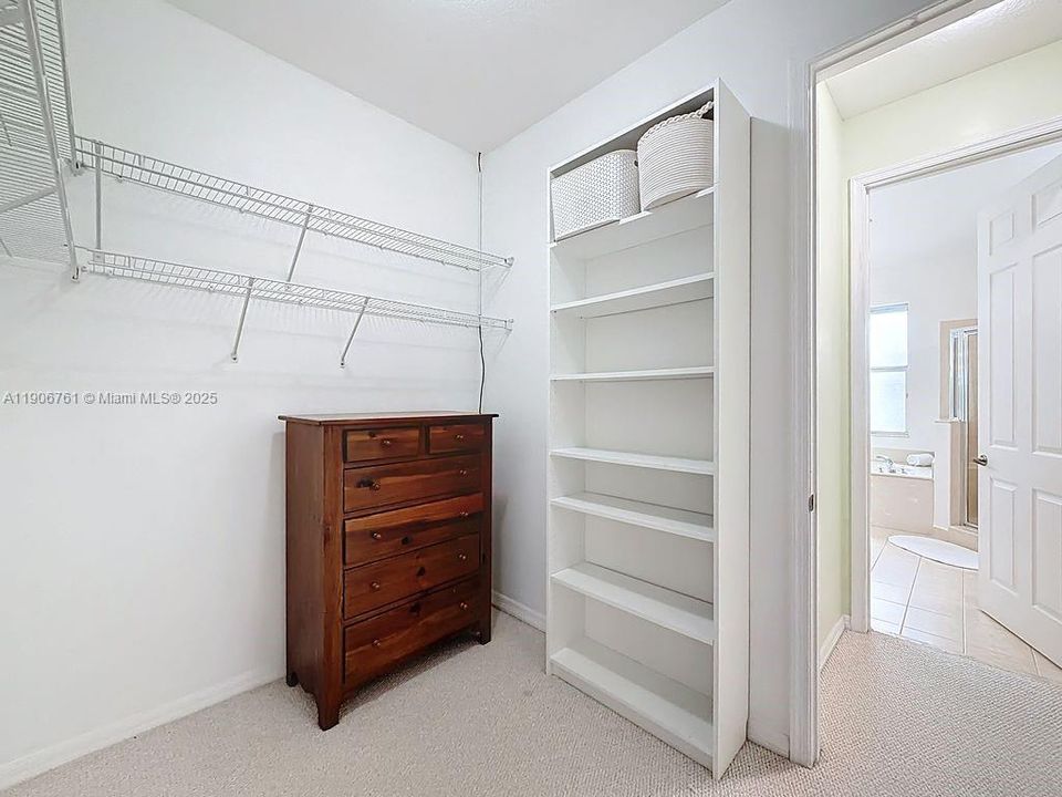 For Sale: $529,000 (3 beds, 2 baths, 1840 Square Feet)